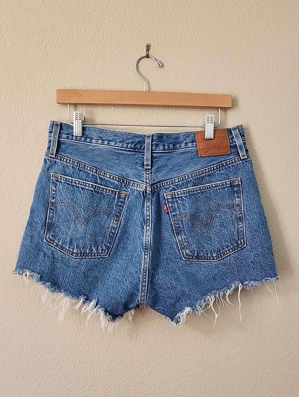 Levi's High Rise 501 Distressed Frayed Hem Denim Shorts - Levi's Premium - Picture 2 of 9